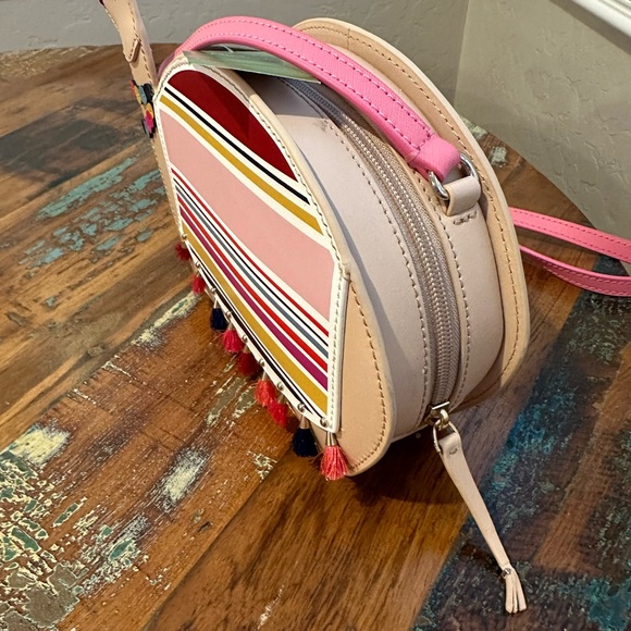 NWT kate spade Camel ‘Spice Things Up’ CrossbodyPurse - Picture 4 of 5